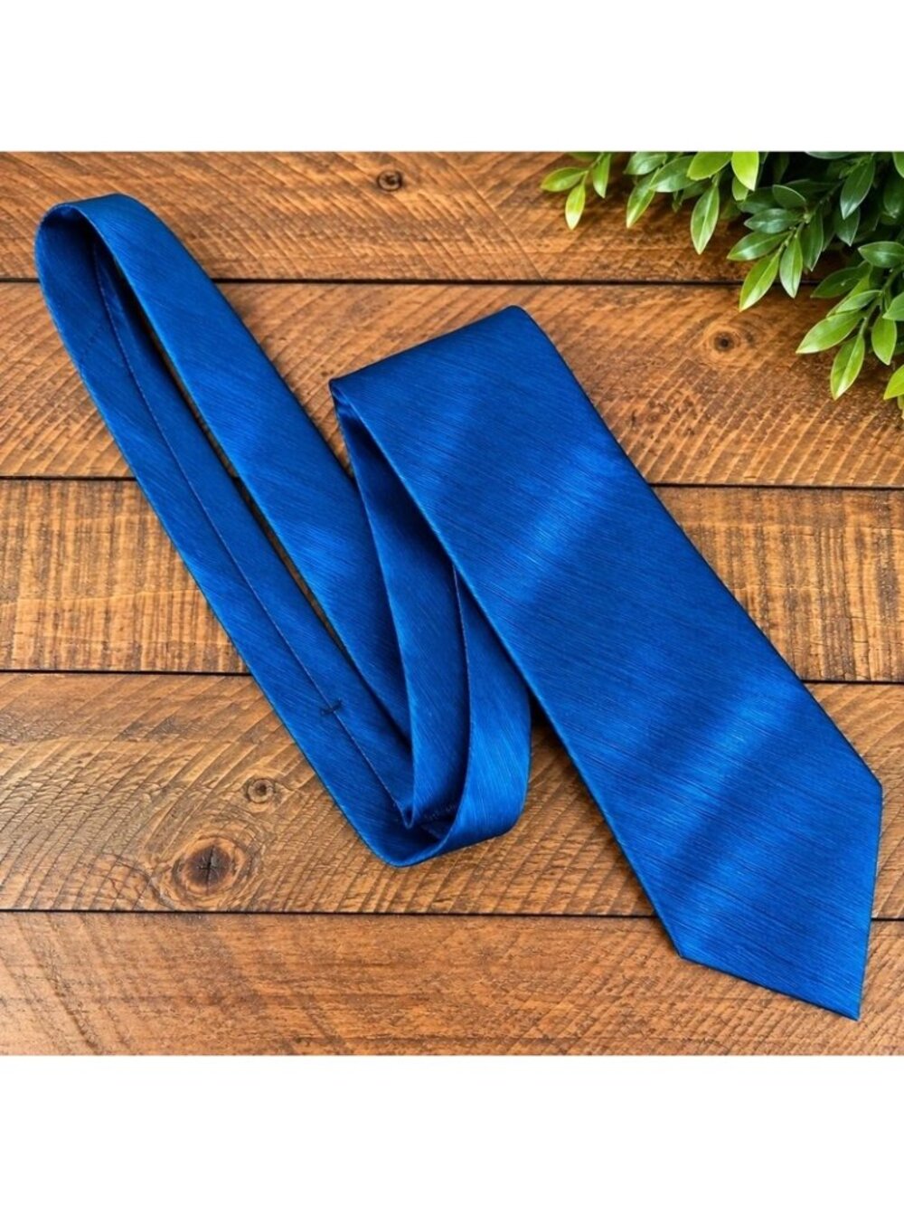 Via Europa Men’s 100% Silk Tie Cobalt Blue Solid Textured Necktie